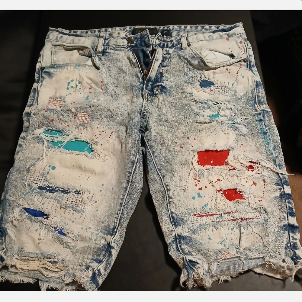 Decibel Blue Paint Design Short Jeans Size 34